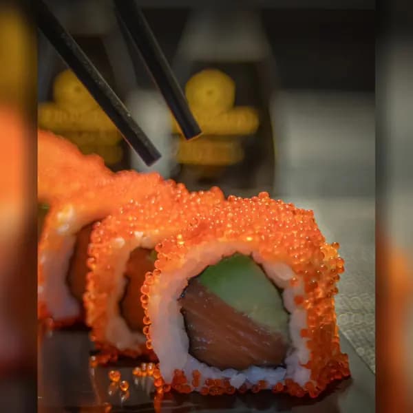 Gunkan tobiko